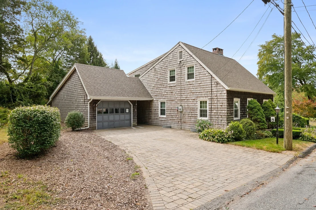 Photo of 8 Beach Lane