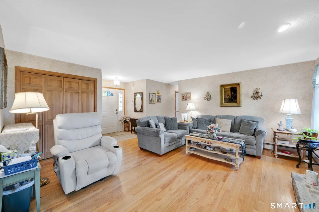 Photo of 32 Kibbe Road