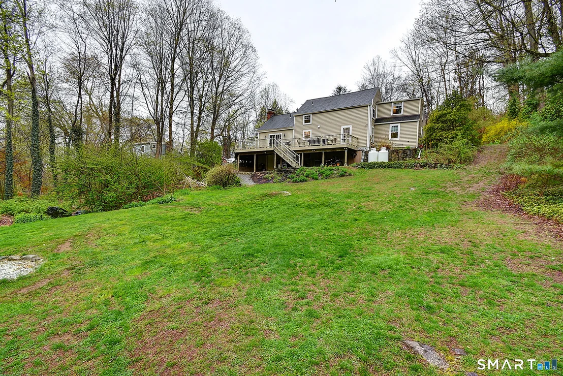 Photo of 27 Chestnut Hill Road