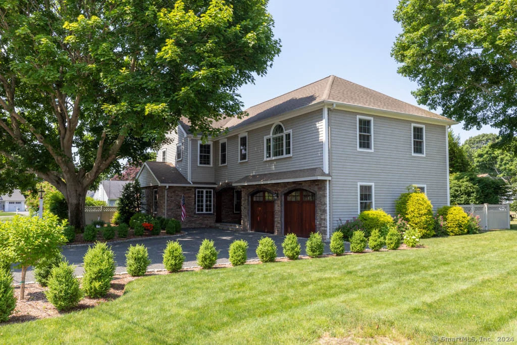 Photo of 8 Maynard Circle