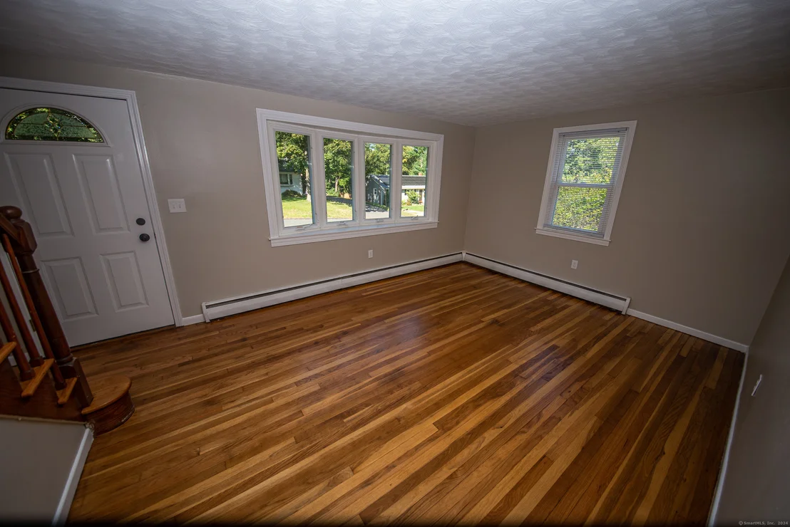 Photo of 28 Dune Road