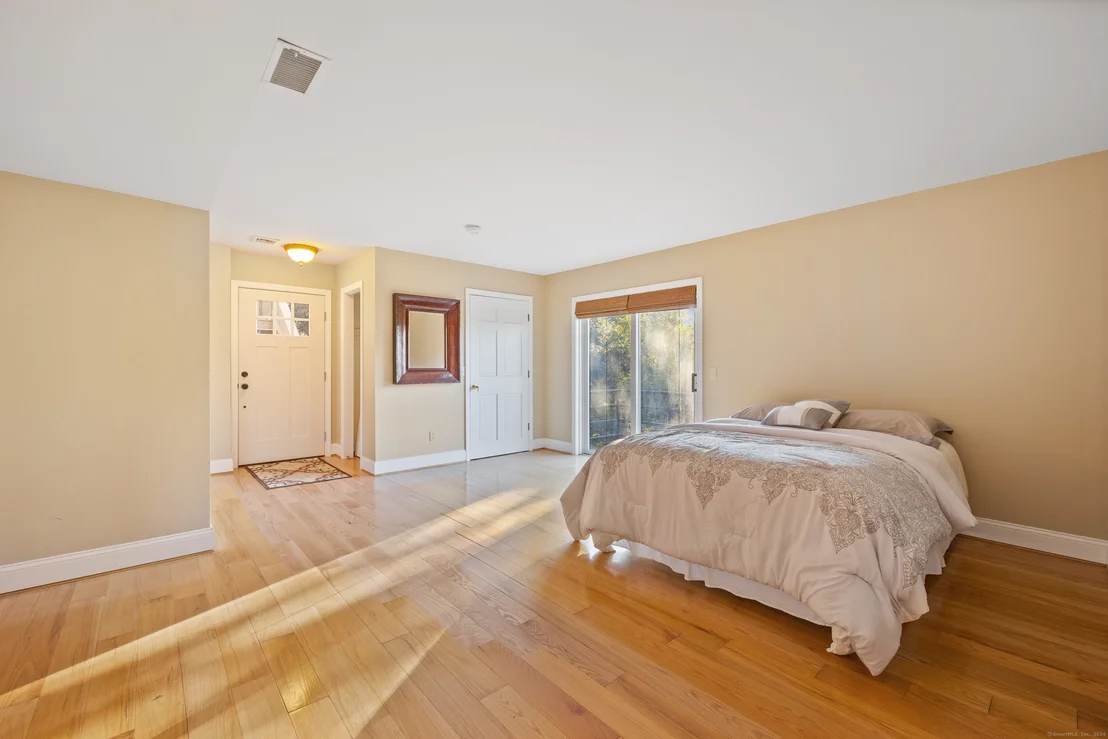 Photo of 332 Mooreland Road