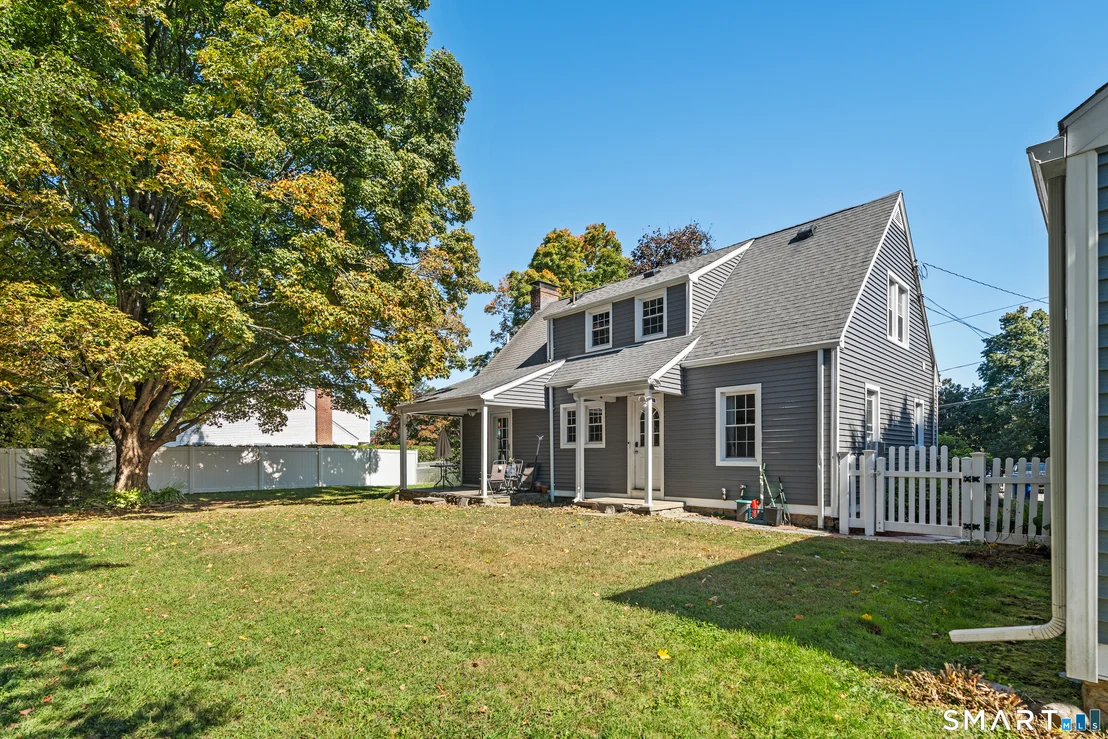 Photo of 85 Claxton Avenue