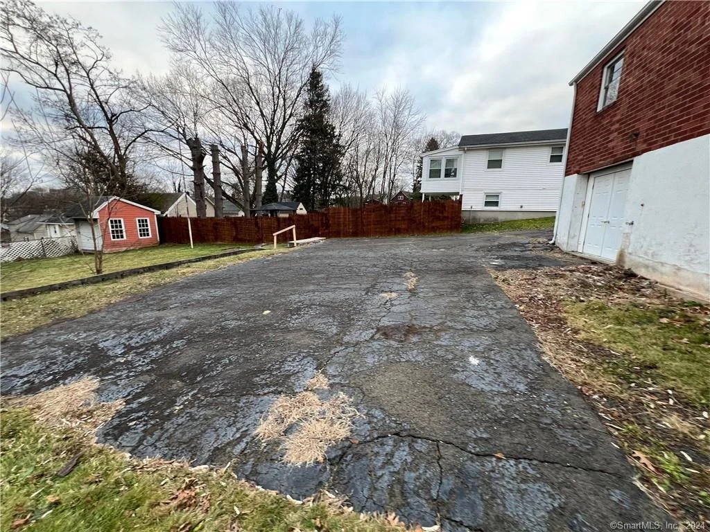 Photo of 52 Forest Avenue