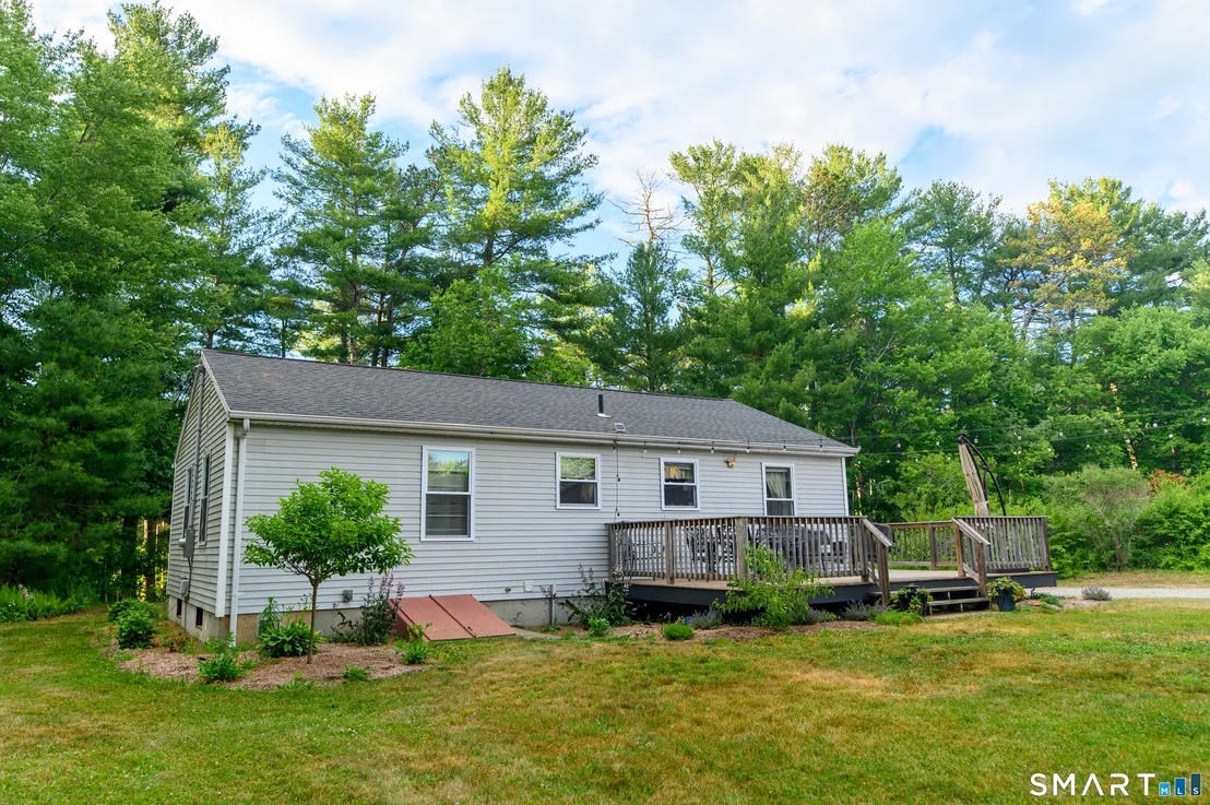 Photo of 847 Sterling Road