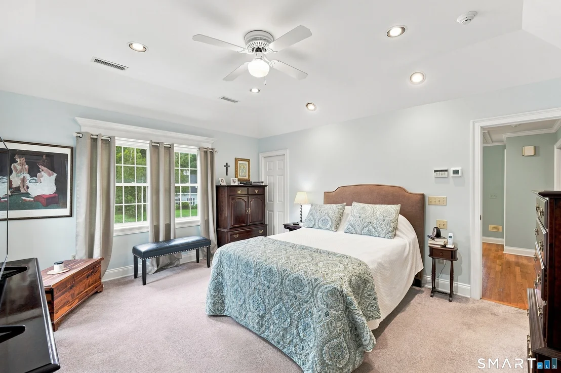Photo of 263 Georgetown Drive