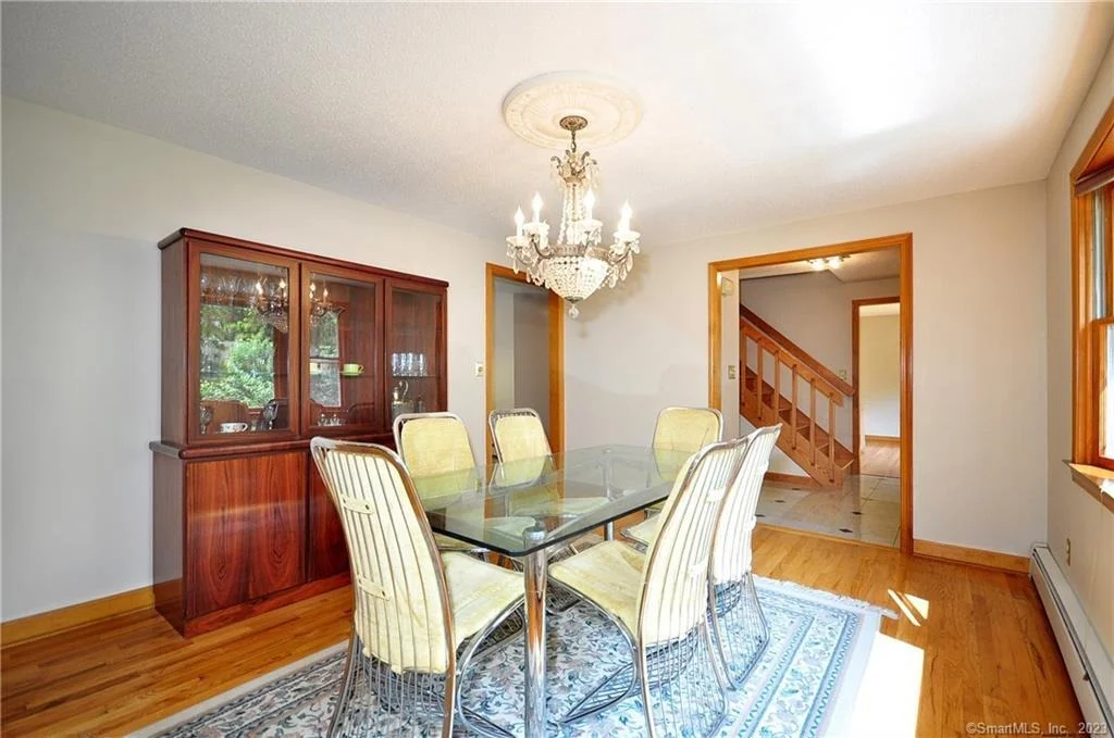 Photo of 5 Saxton Brook Drive