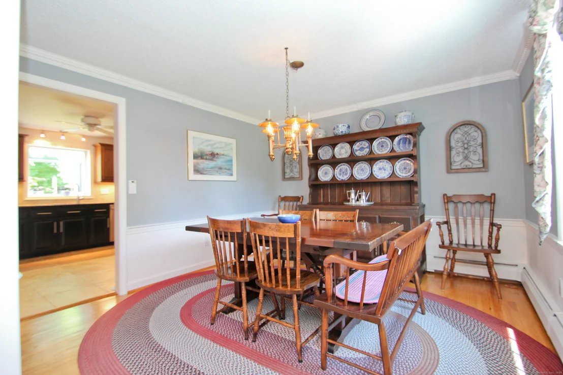 Photo of 150 Pleasantview Drive