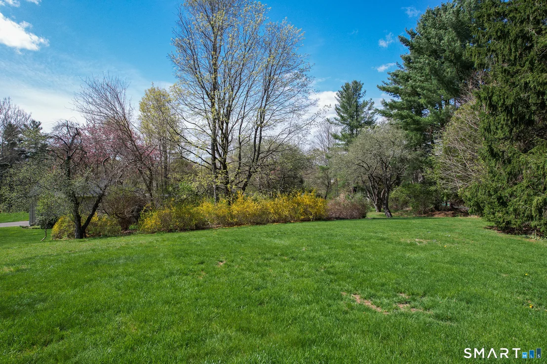 Photo of 230 Wallingford Road