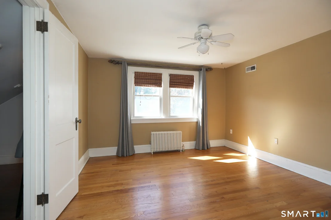 Photo of 11 Grant Avenue