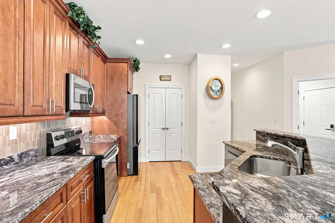 Photo of 23 River Road