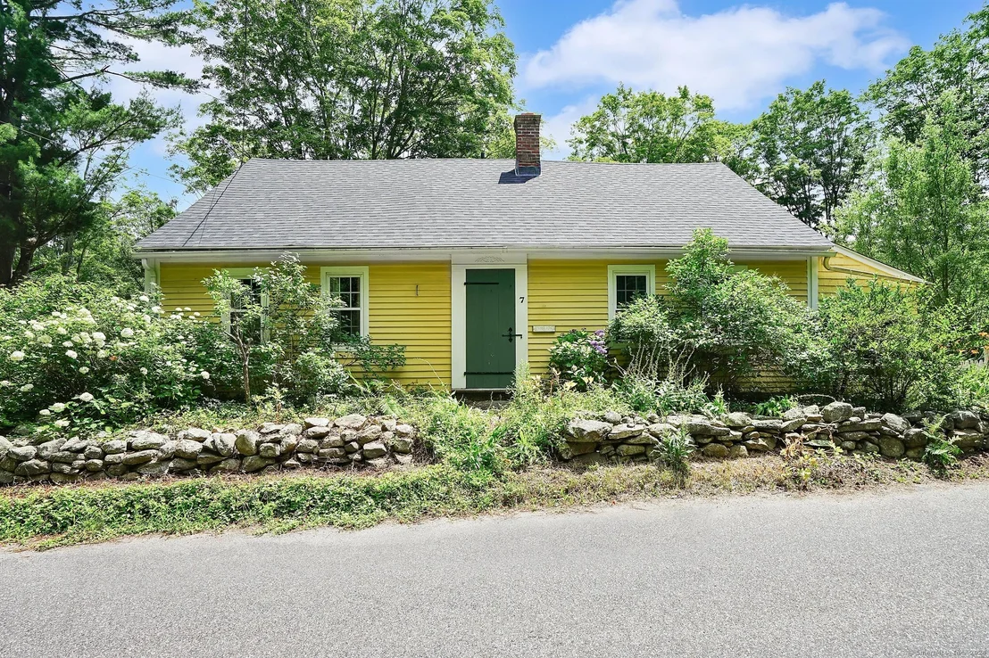 Photo of 7 Bebbington Road
