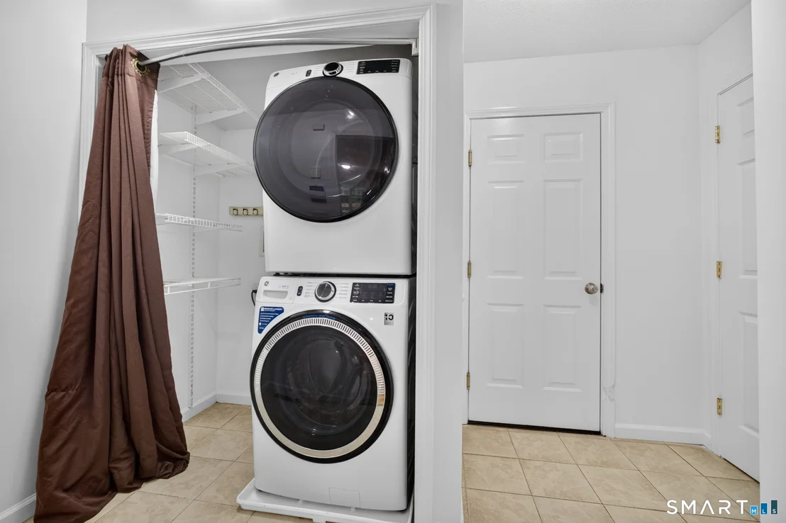Photo of 1137 Ridgewood Road