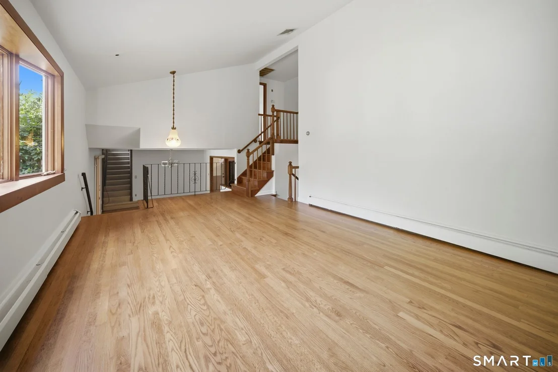 Photo of 40 Eastview Drive