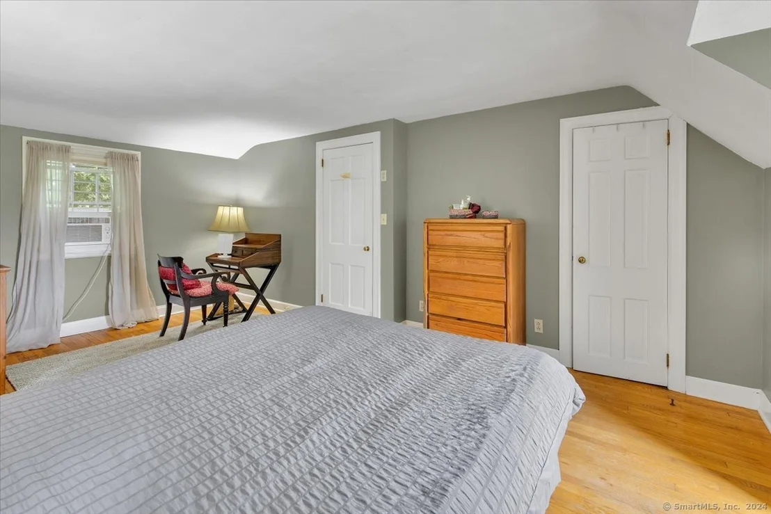Photo of 719 Randolph Road