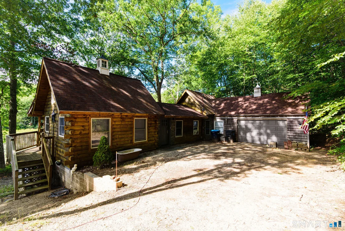 Photo of 157 Paradise Drive