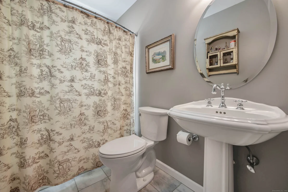 Photo of 106 Barnes Hill Road