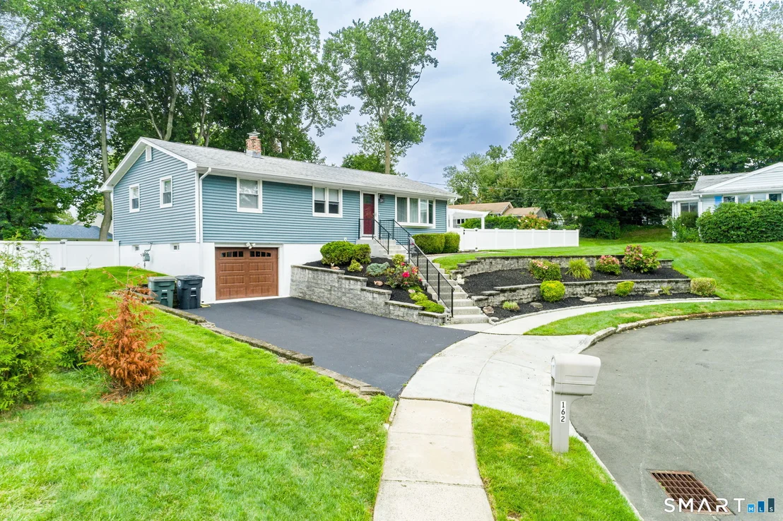 Photo of 162 Cornflower Drive