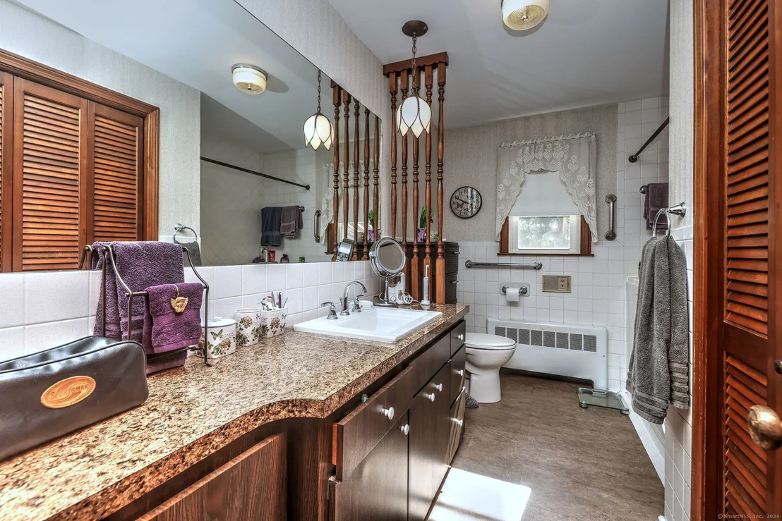 Photo of 1659 Turner Road