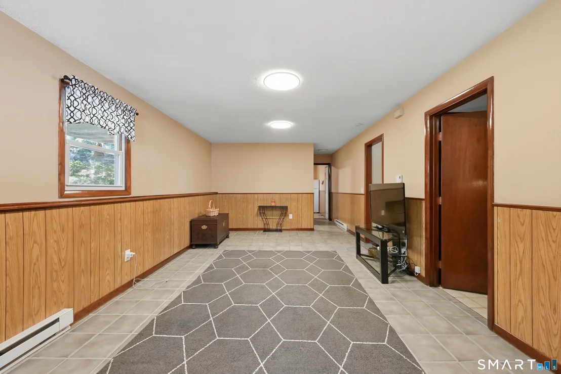 Photo of 2 Ken Oaks Drive