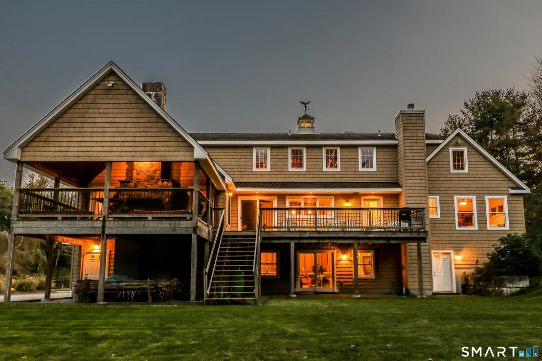 Photo of 250 Maple Road