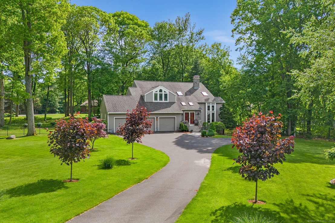 Photo of 1 Pond View Road
