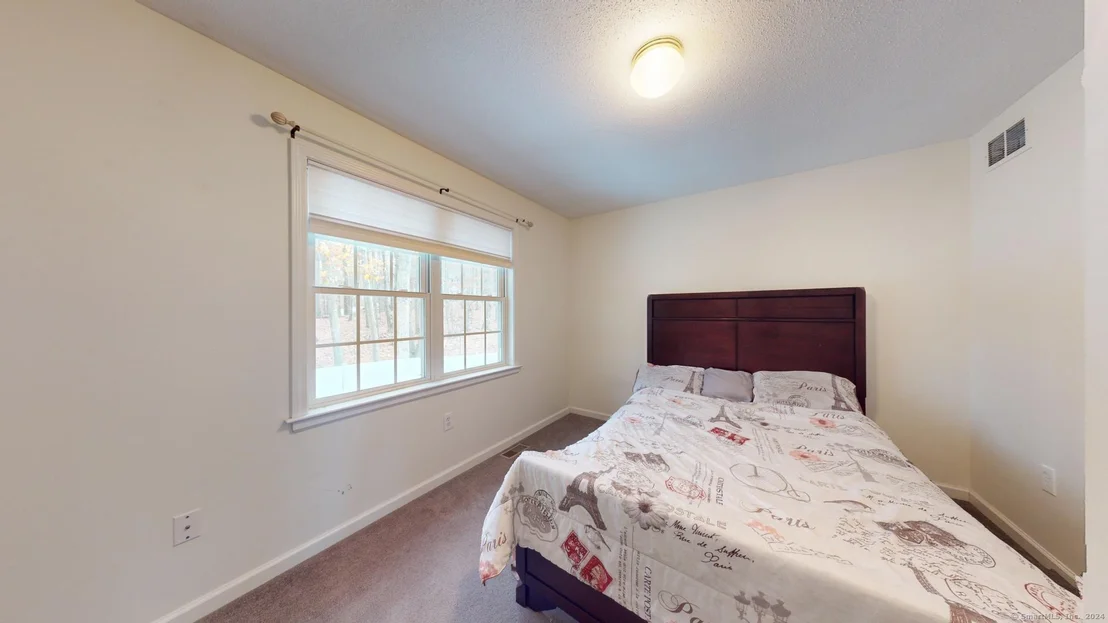 Photo of 19 High Ledge Circle