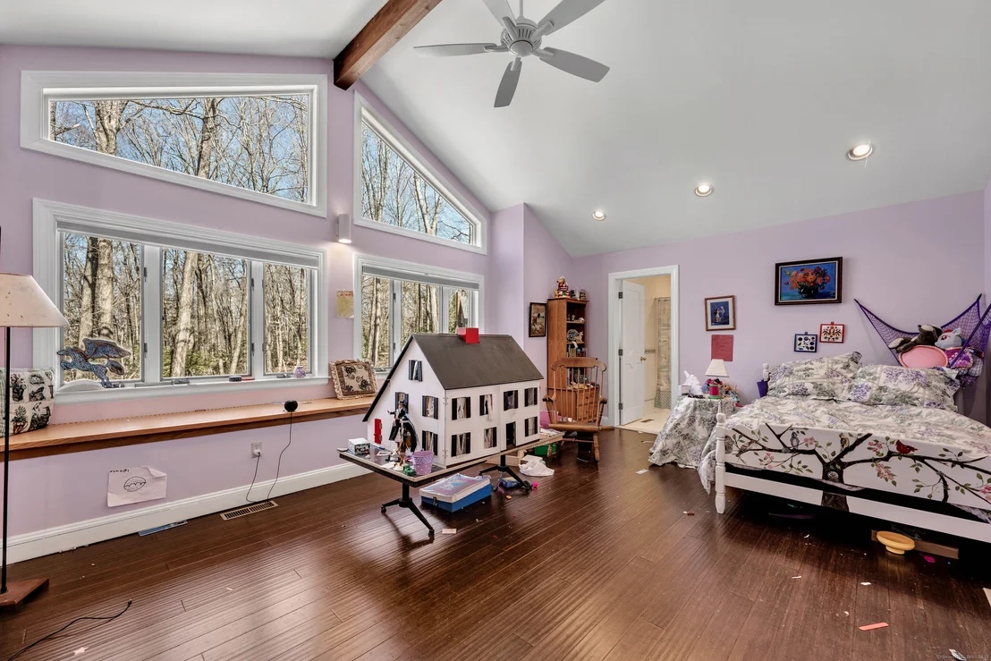 Photo of 349 Star Drive