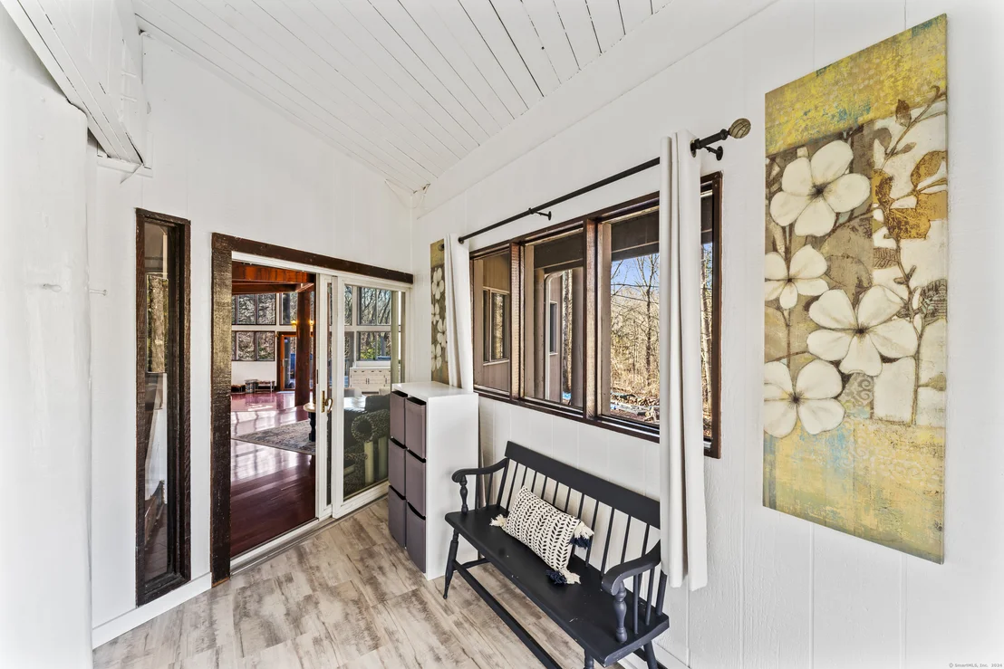 Photo of 9 Tanglewood Lane