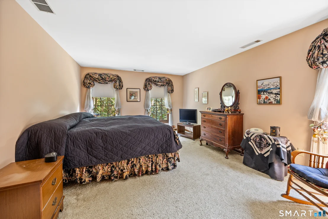 Photo of 791 Wallingford Road