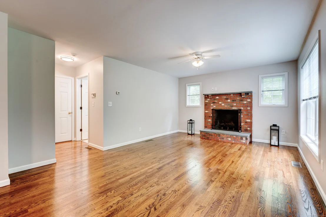 Photo of 125 Sherbrook Drive
