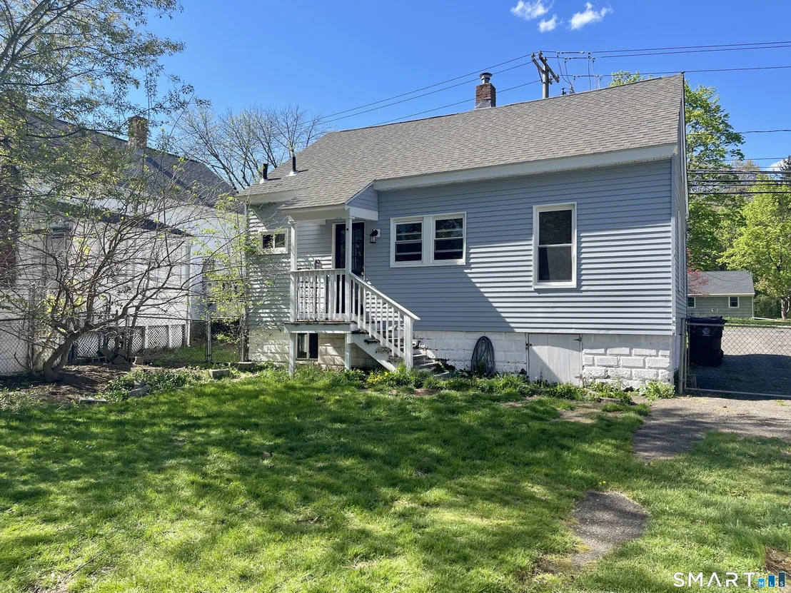 Photo of 16 Brainard Road