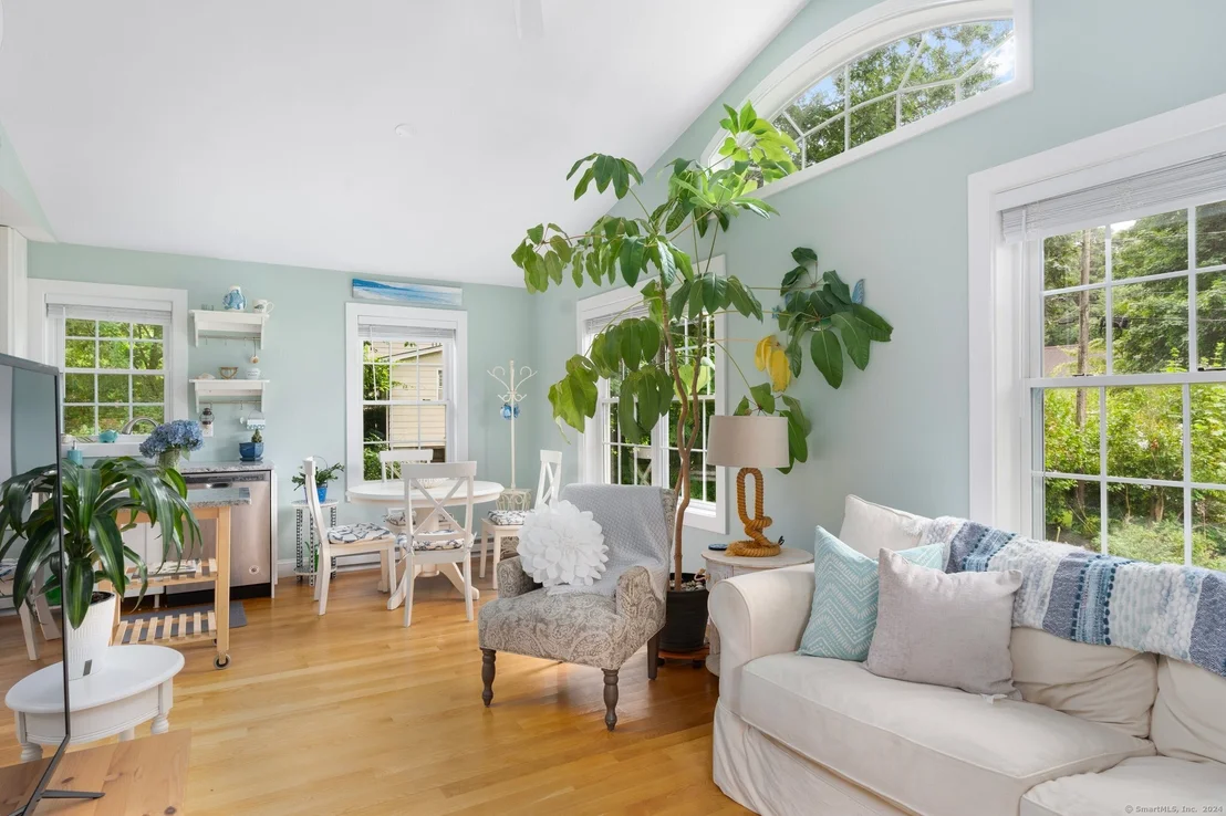 Photo of 133 133 Winterberry Road