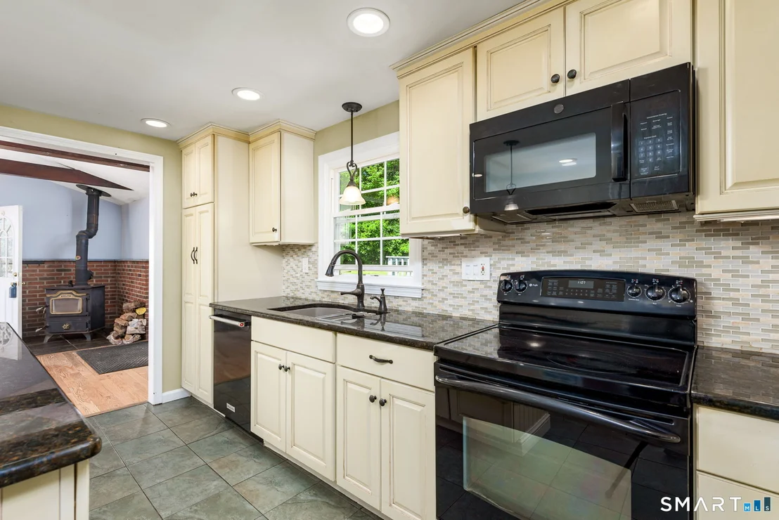 Photo of 136 Dickinson Road