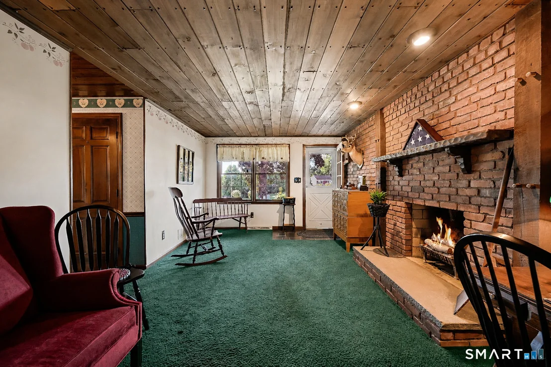 Photo of 170 Tanglewood Drive
