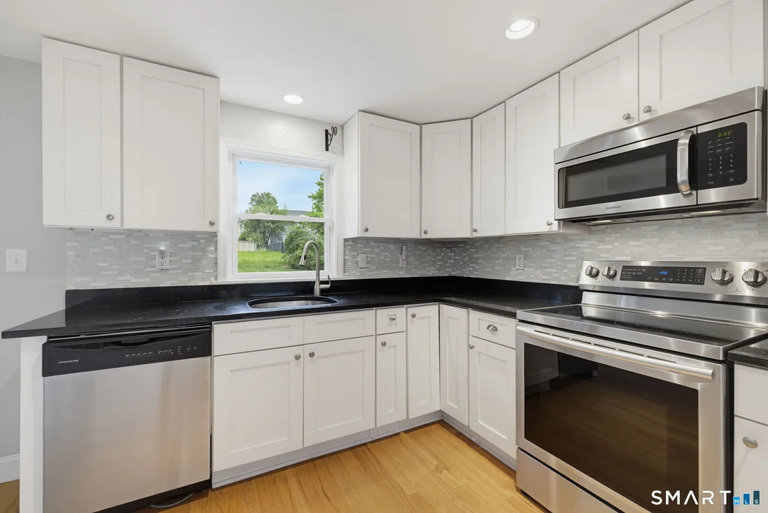 Photo of 38 Harding Avenue
