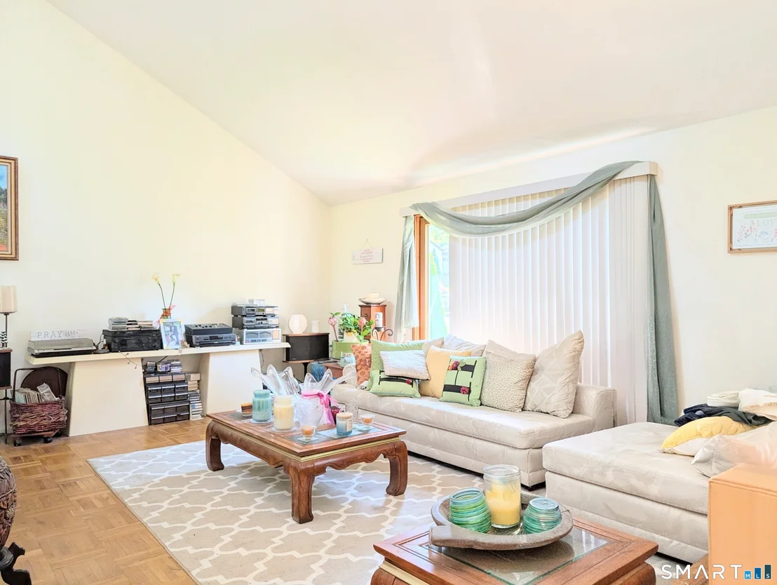 Photo of 9 Benanto Drive