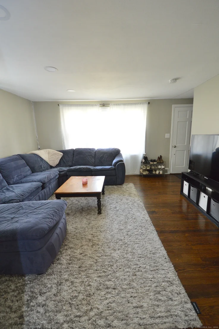 Photo of 50 Quaker Road