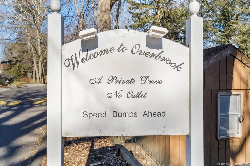 Photo of 98 Overbrook Drive