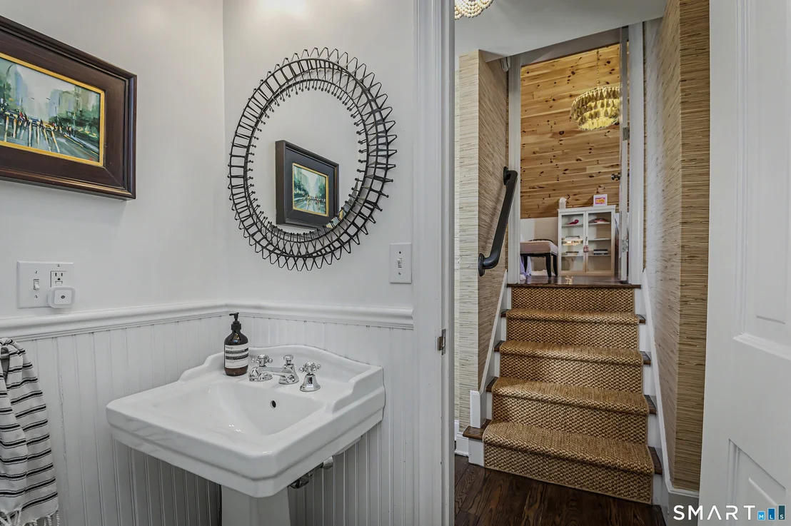 Photo of 25 English Drive