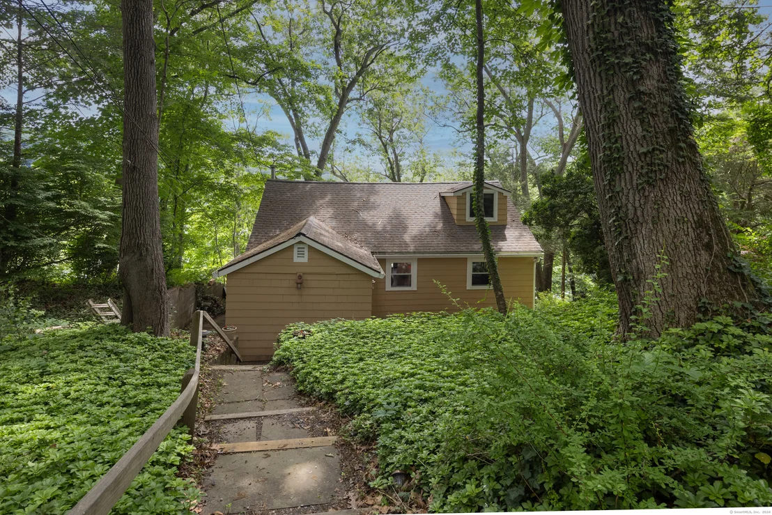 Photo of 65 Bankside Trail