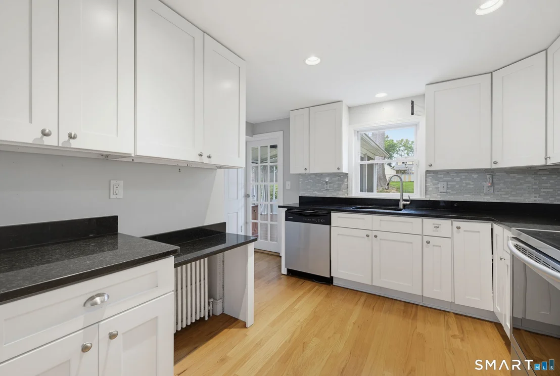 Photo of 38 Harding Avenue