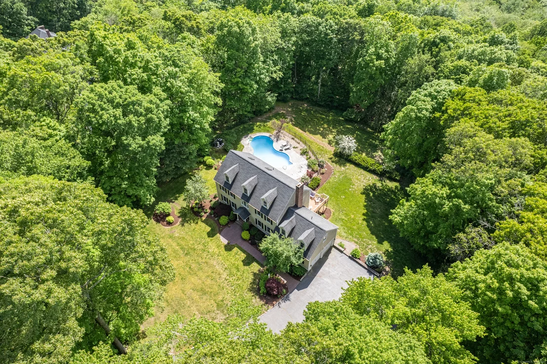 Photo of 44 Buck Hill Road