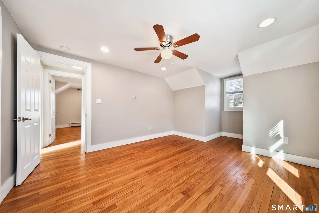 Photo of 116 Hillside Avenue