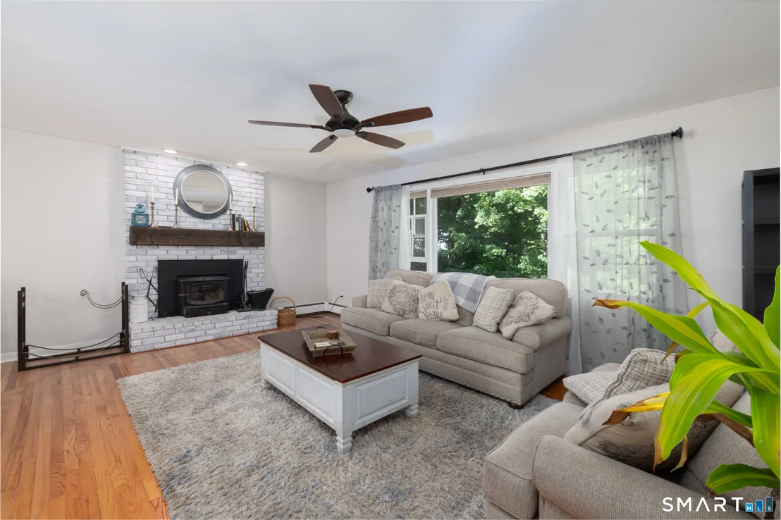 Photo of 77 Pleasant Drive