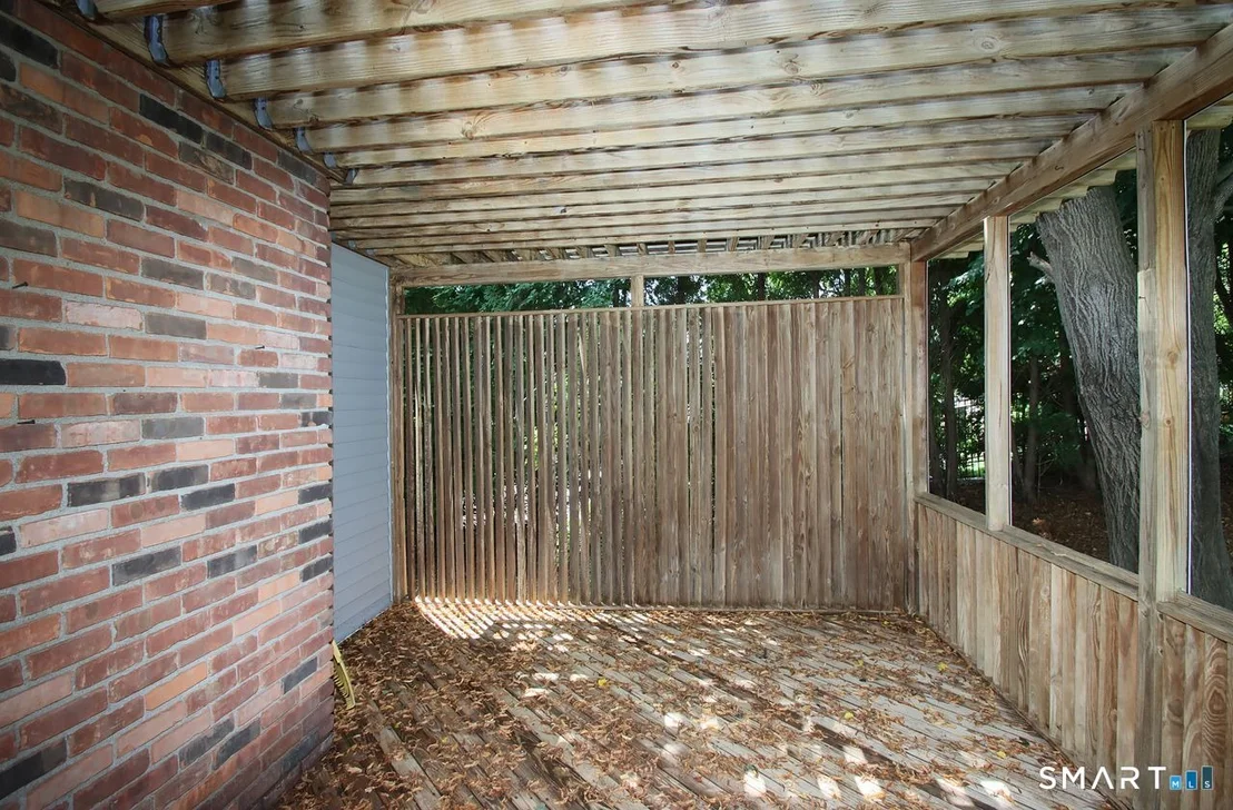 Photo of 328 Saybrook Road