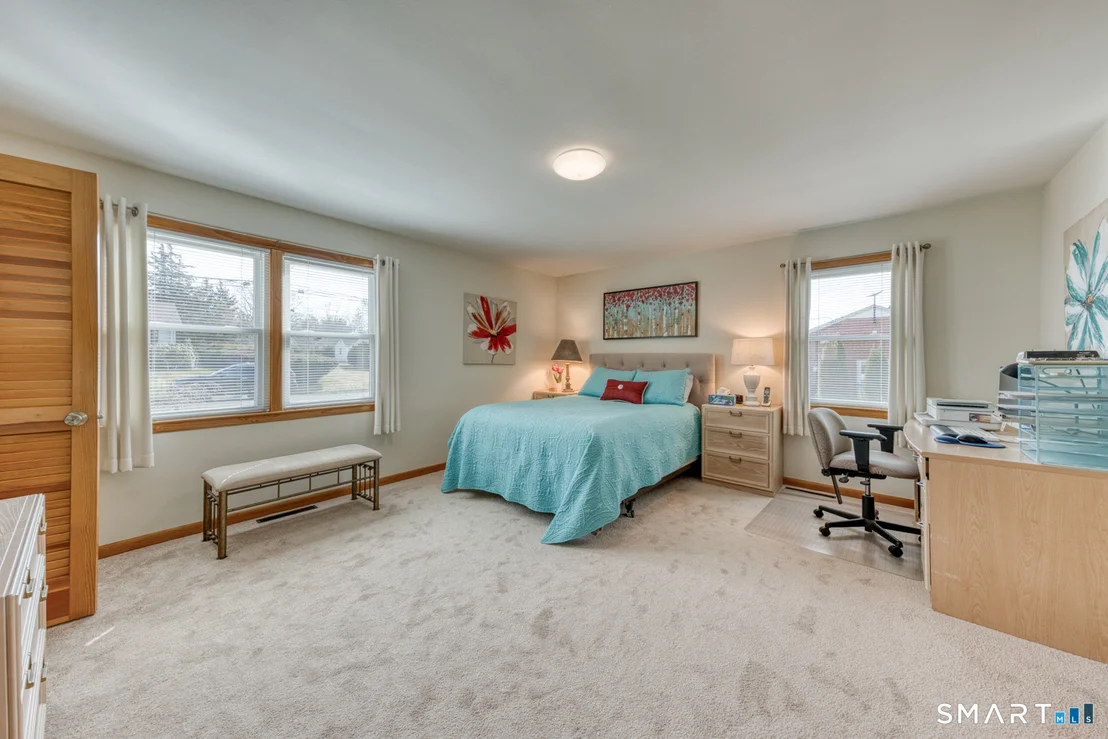 Photo of 116 Fairlawn Drive