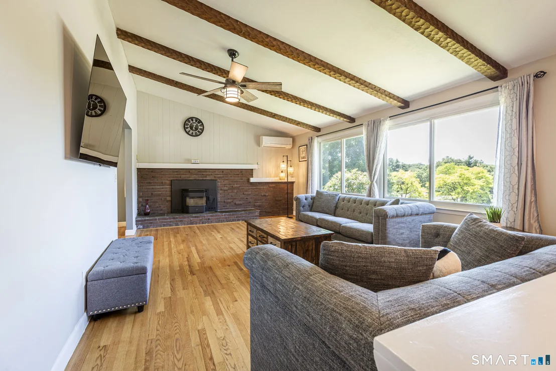 Photo of 50 Horizon Circle