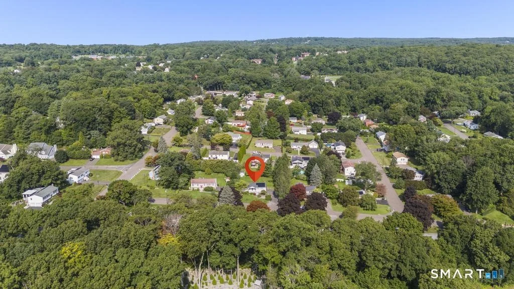 Photo of 5 Oak Hill Road