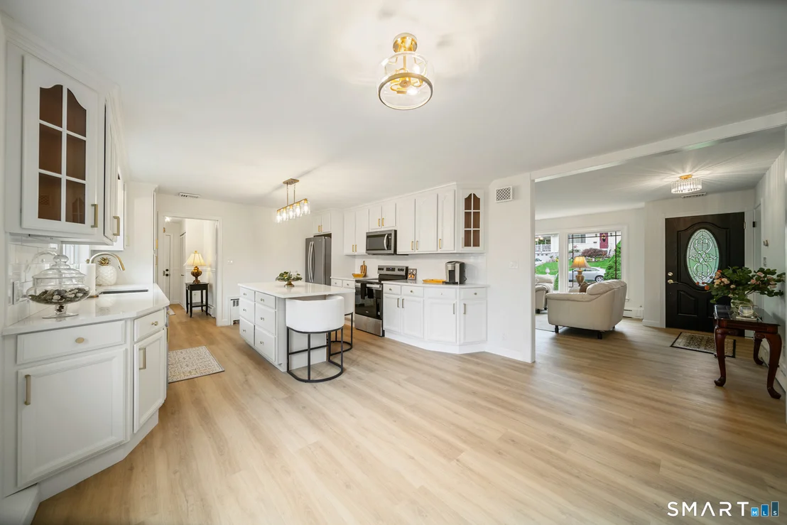 Photo of 20 Mountain View Drive